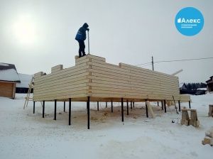 Возведение деревянных стен в зимний период Возведение деревянных стен в зимний период